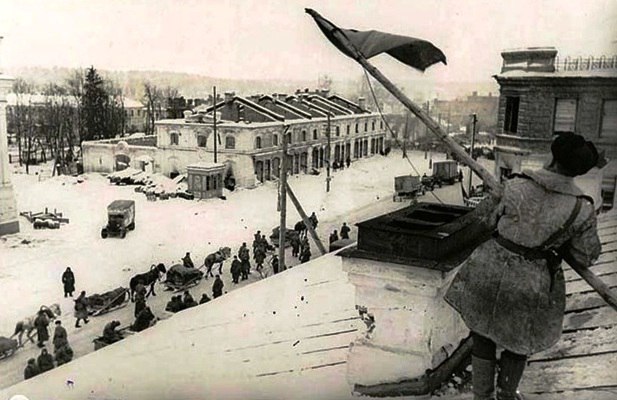 12 февраля - День освобождения г. Луги от немецко-фашистских захватчиков